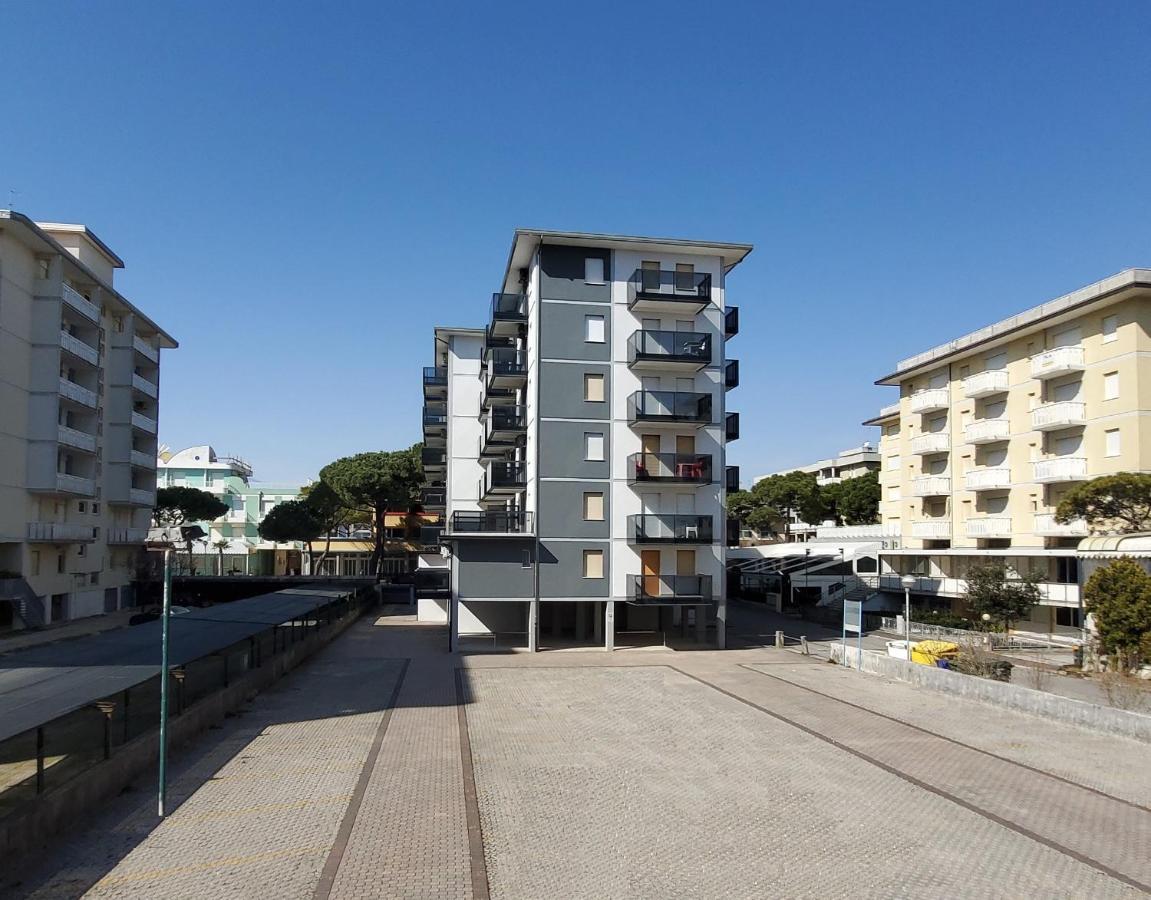 Malibu Apartments Bibione Luaran gambar